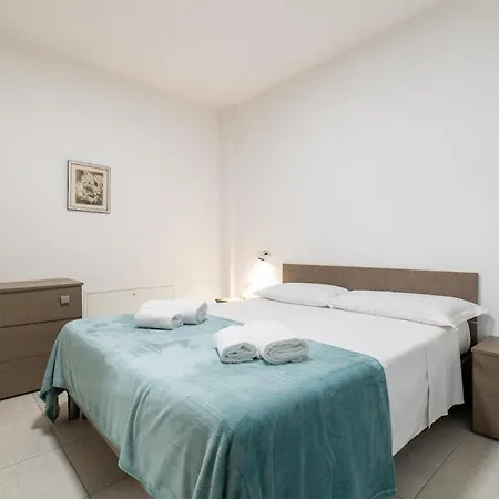 - Moderno Vicino Al Mare - Piscina Inclusa Lejlighed
