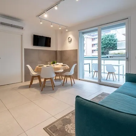 Daire - Moderno Vicino Al Mare - Piscina Inclusa Caorle